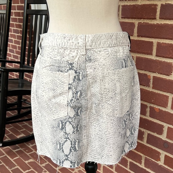 Nwt momokrom skirt - Picture 2 of 9